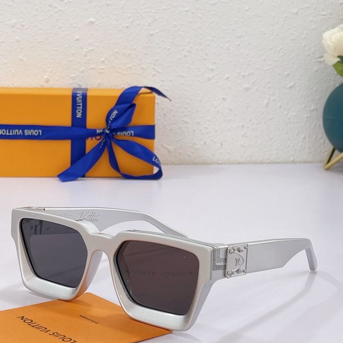 Louis Vuitton Sunglasses Top Quality LVS01330